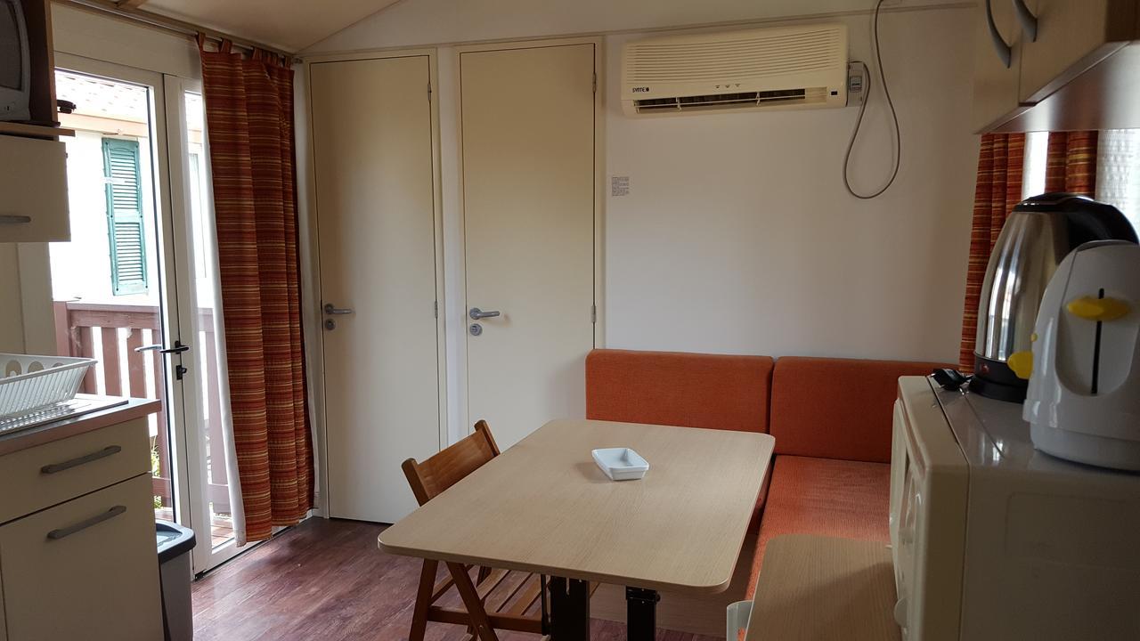 Adriacamp Mobile Homes Cavallino Екстериор снимка
